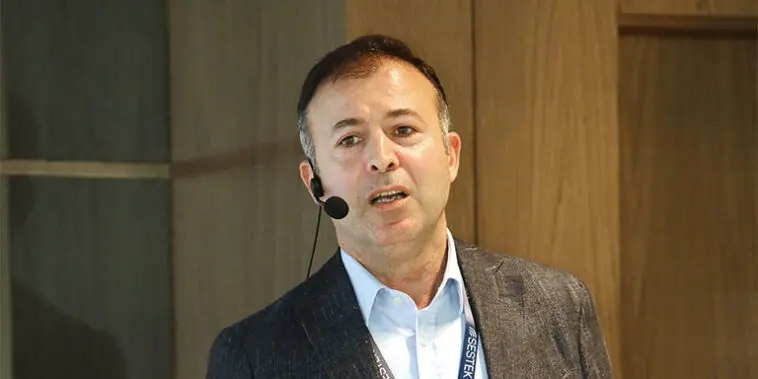 “Yapay zeka teknolojimizle rehberlik etmeye devam