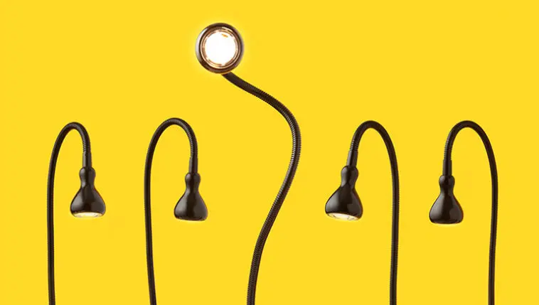 -inanan-ayakta-kalır