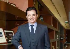 hakan-ates-aynı-koltukta-25-yılın-sırrı