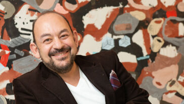 sina-afra-buyuk-bosluga-yatirim