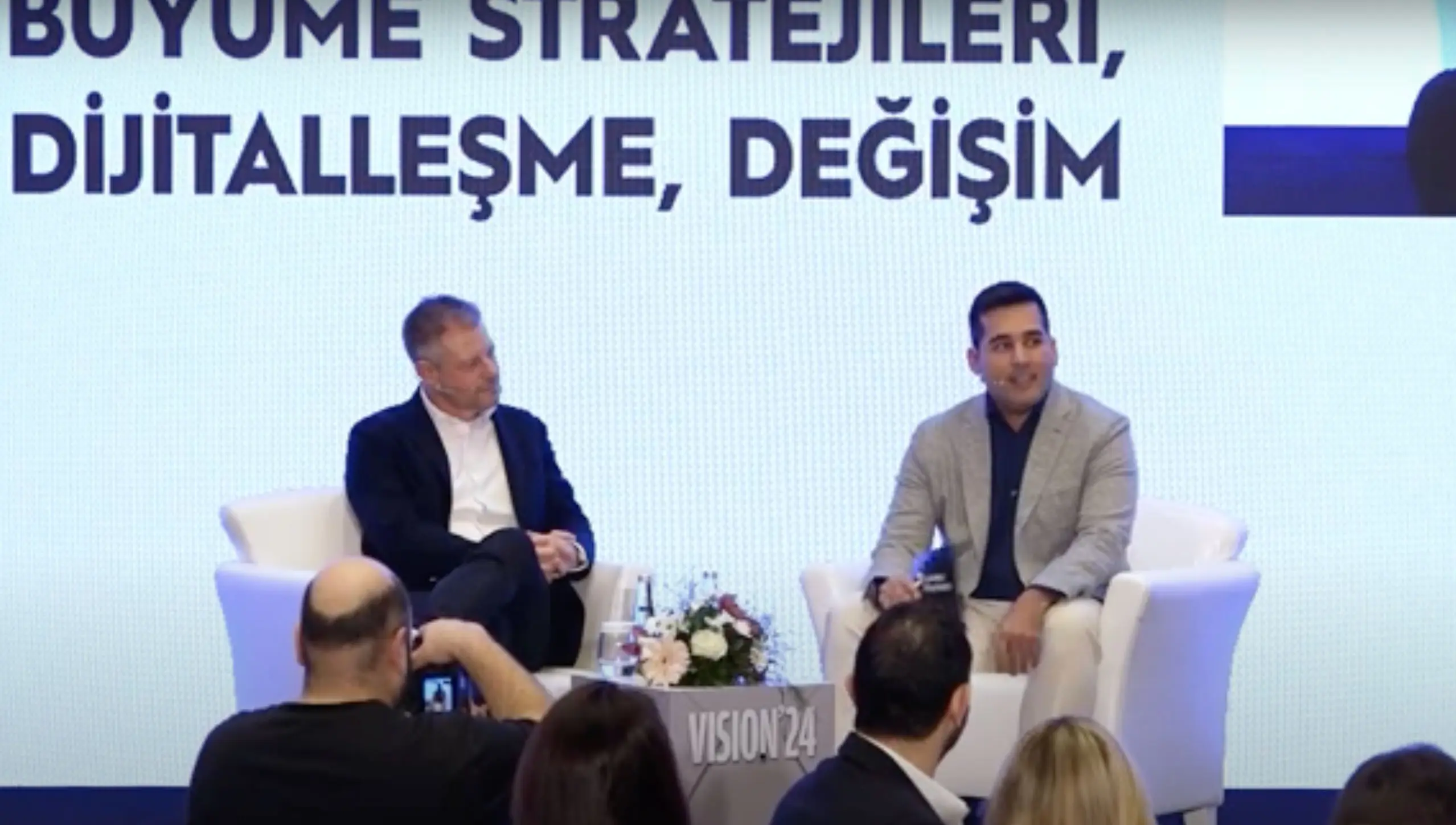 Yeni-Teknolojiler-Dünyayı-Nasıl-Değiştirecek-