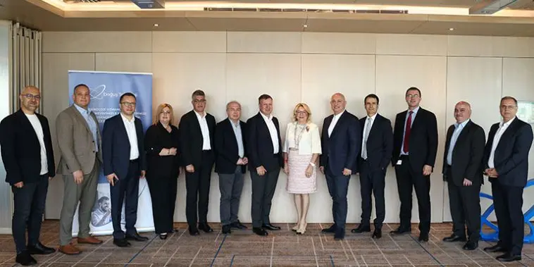 yapay-zekayla-gelen-donusum