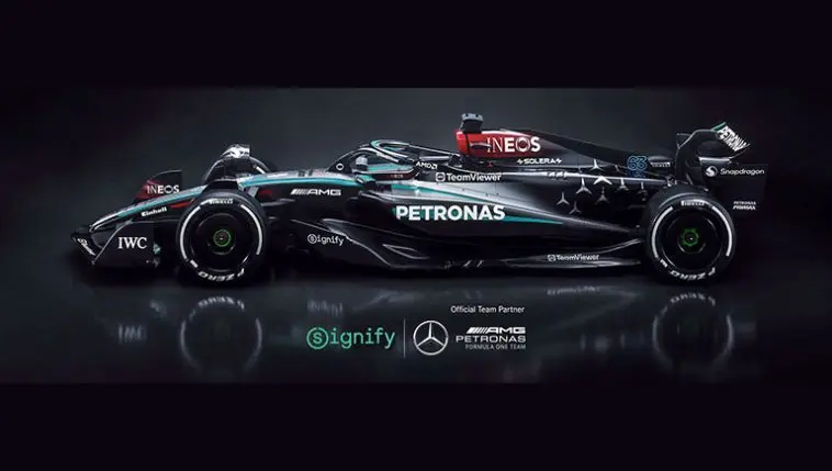 MERCEDES-AMG-PETRONAS’A-SPONSOR-OLDU!