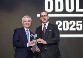 şirket-doktoru-Doc.Dr.KivancBirsoy_OmerMKoc