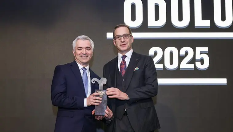 şirket-doktoru-Doc.Dr.KivancBirsoy_OmerMKoc