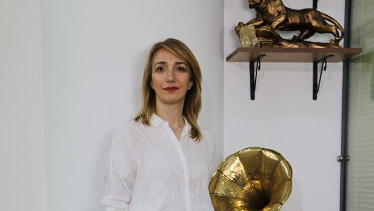 Ofisten-Yükselen-Alarm!